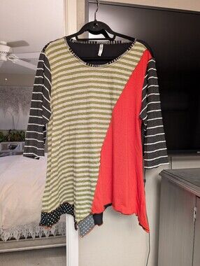🖤 Xiao Asymmetric Mixed-Media Patchwork Lagenlook Tunic - Size Large 🖤